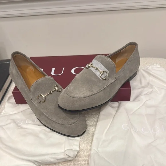 Gucci Light Gray Suede Loafers with Gold Detail - Picture 5 of 5